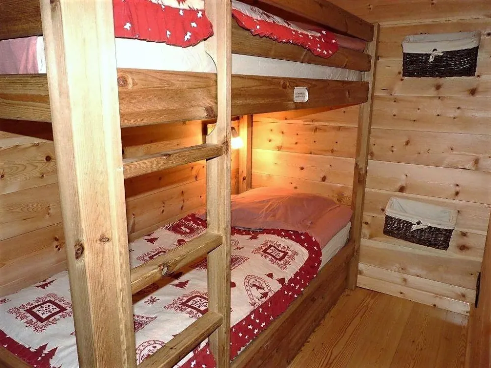 La tupa : appartement de charme: 3 etoiles.  4 cles