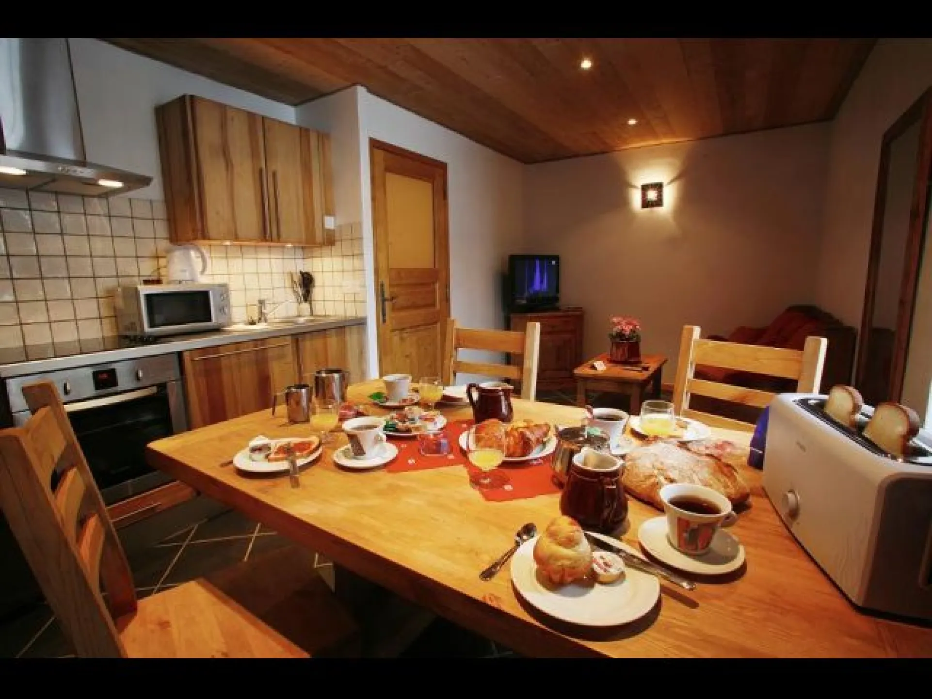 Un appartement de 40m² situé au pied des pistes et au centre de Valloire.