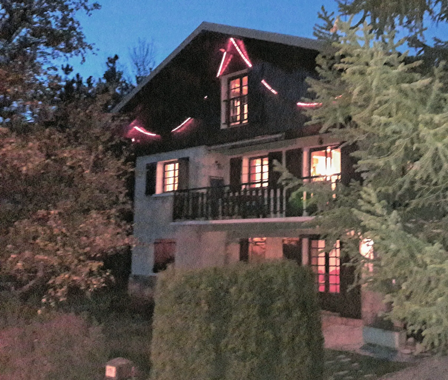 L'aréa, plein sud et grand jardin ! , 400 m de l'aravet - navette à 100 m
