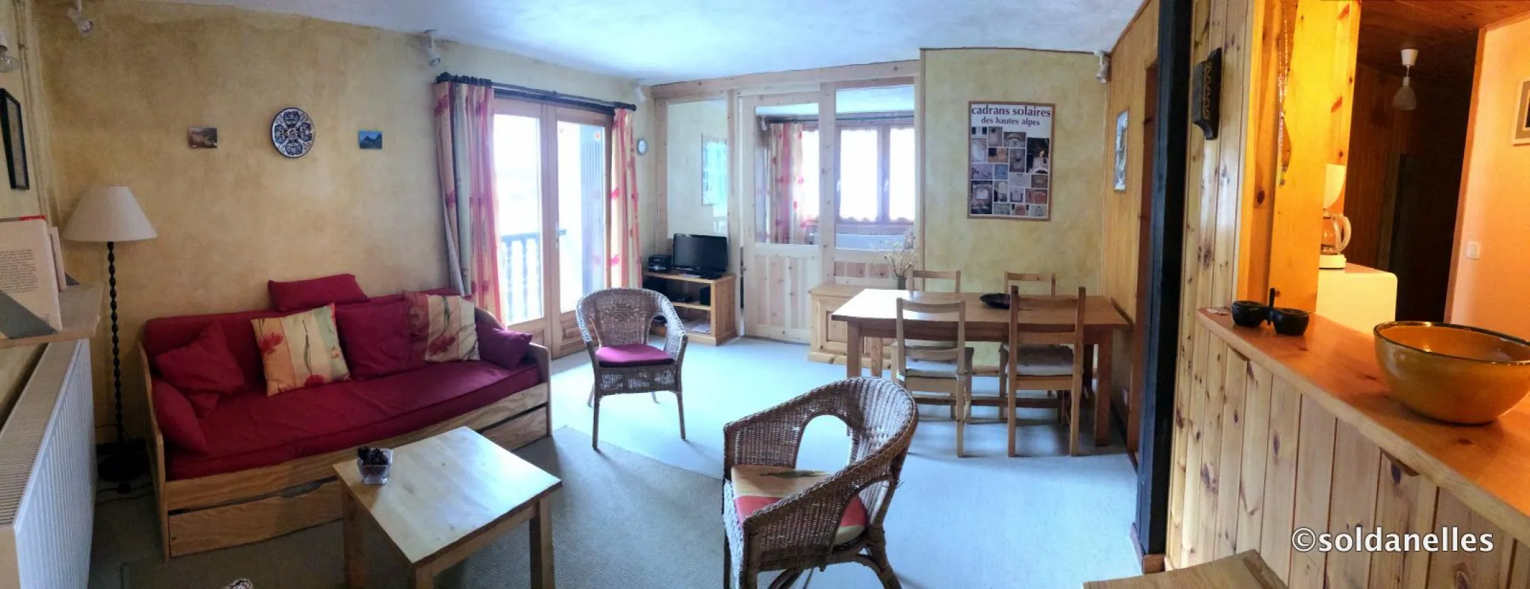 Vue panoramique sur le séjour