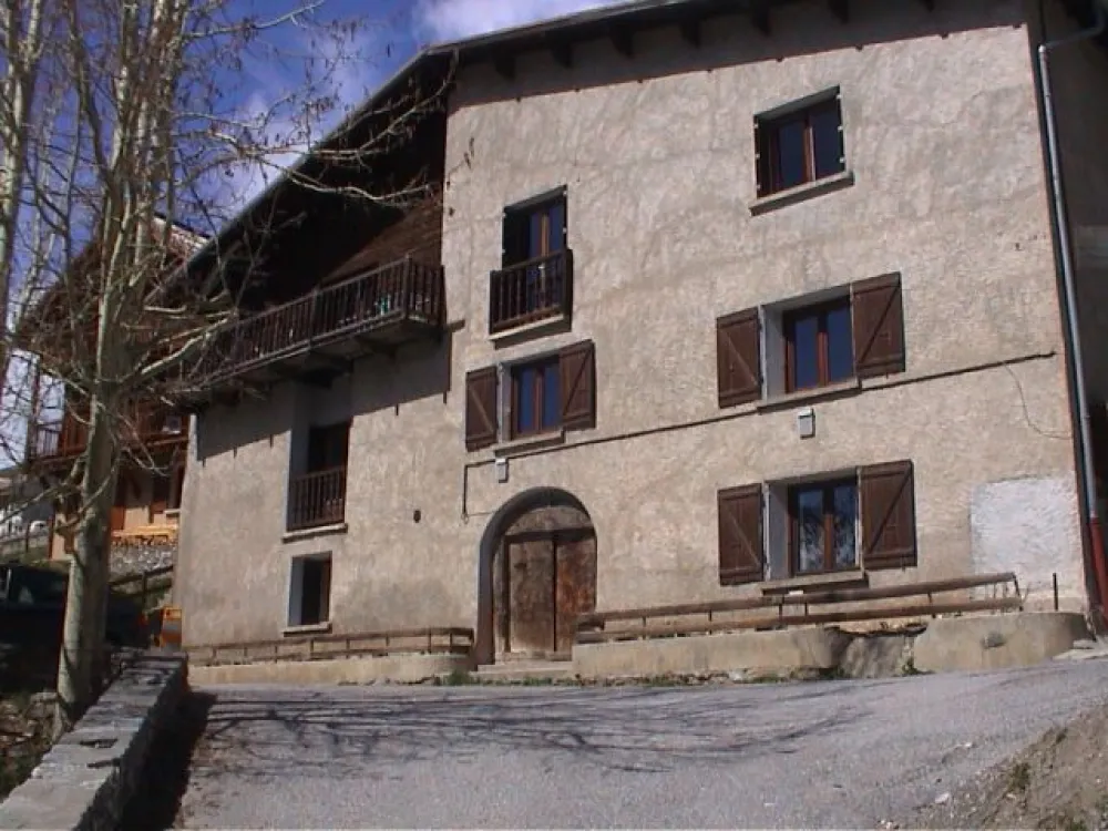 Chalet les Soldanelles, l'appartement Joubarbe est en haut à droite