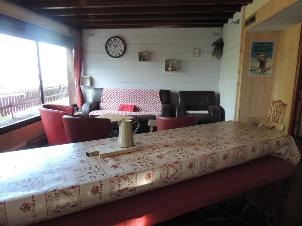 Le salon salle à manger.