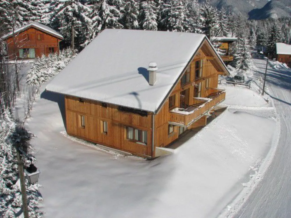 LE CHALET L'HIVER