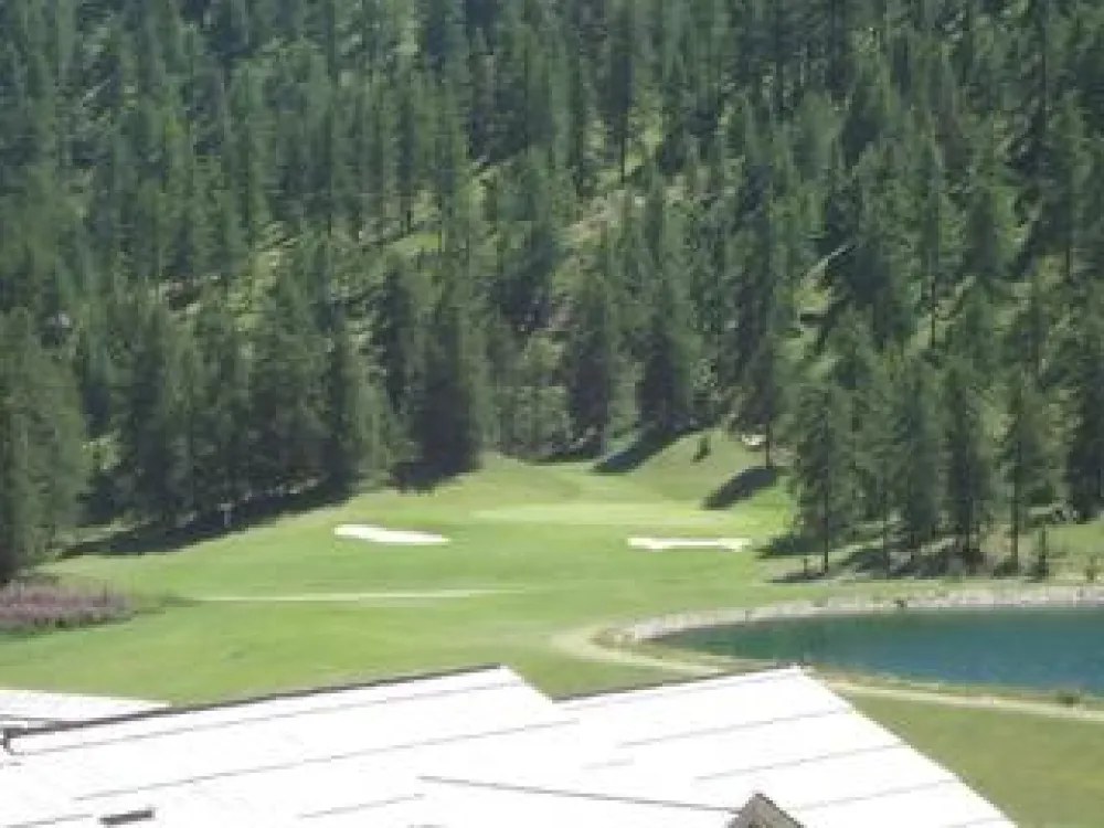 Vue du golf depuis le balcon