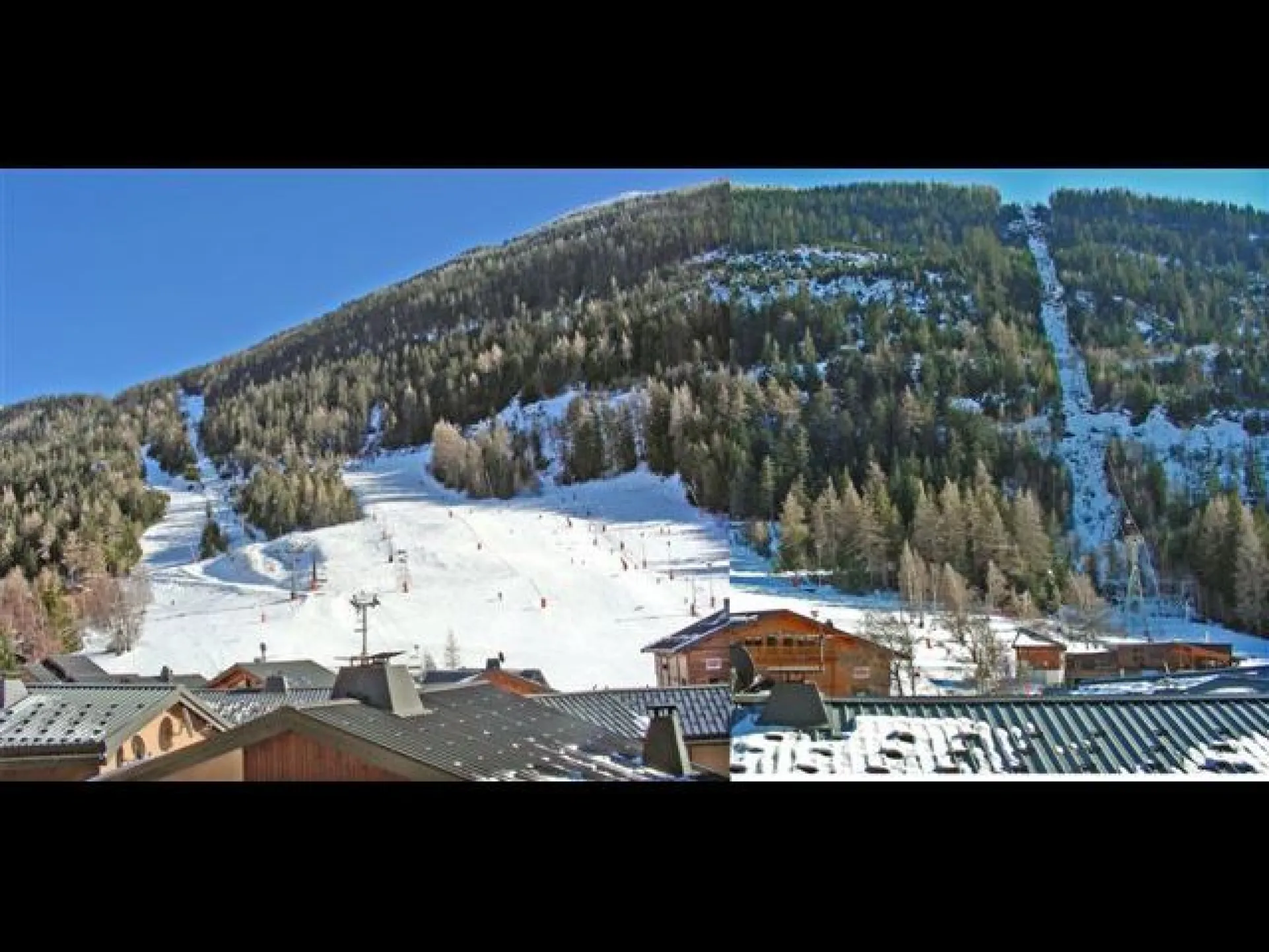 Vue sur les pistes depuis l'appartement

