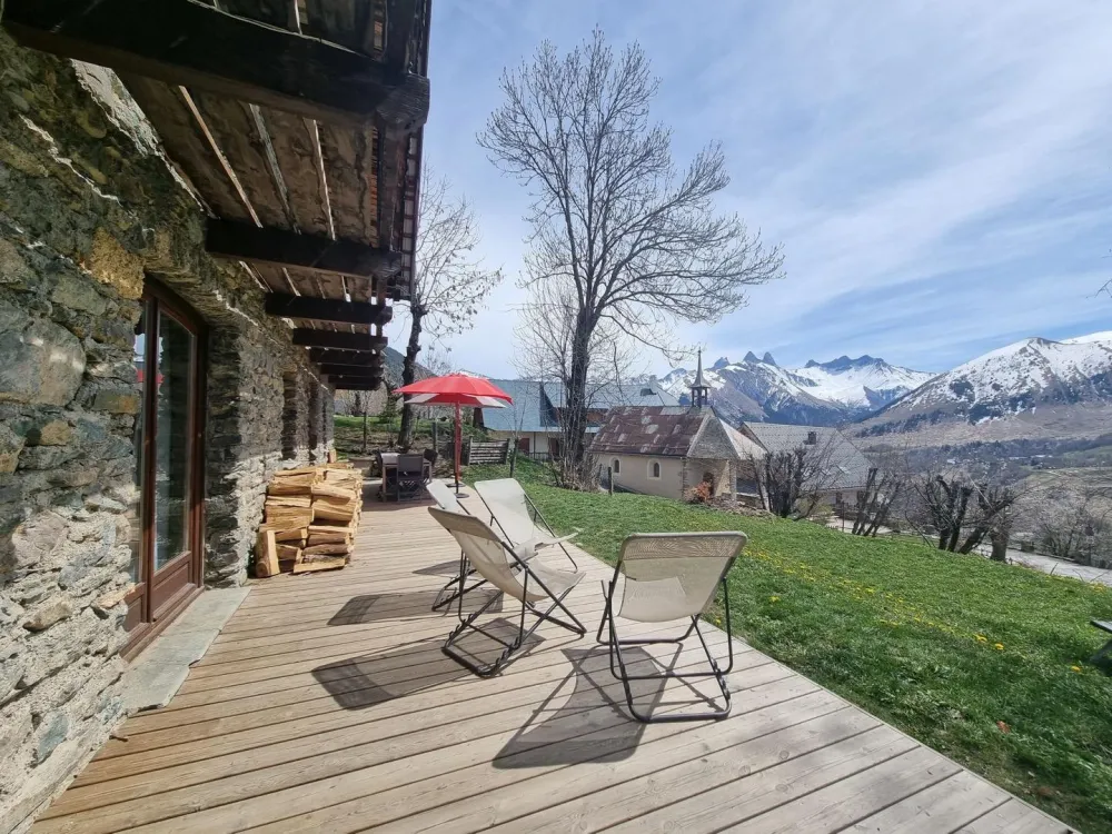Chalet charme (ancienne ferme savoyarde)