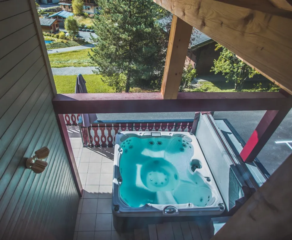 Jacuzzi extérieur