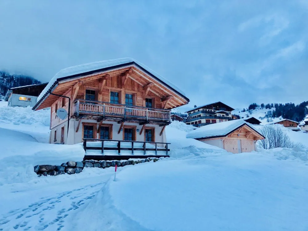 Chalet ange 6 à 8 personnes avec spa extérieur proche la clusaz et megeve