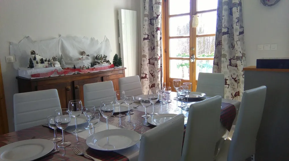 La maison**** de la garria