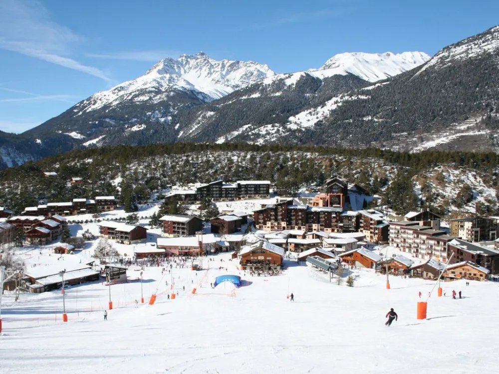 La station vu du retour en ski ....