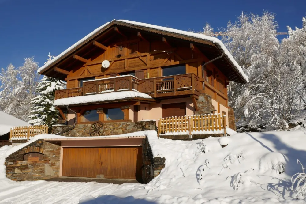 chalet vu de face