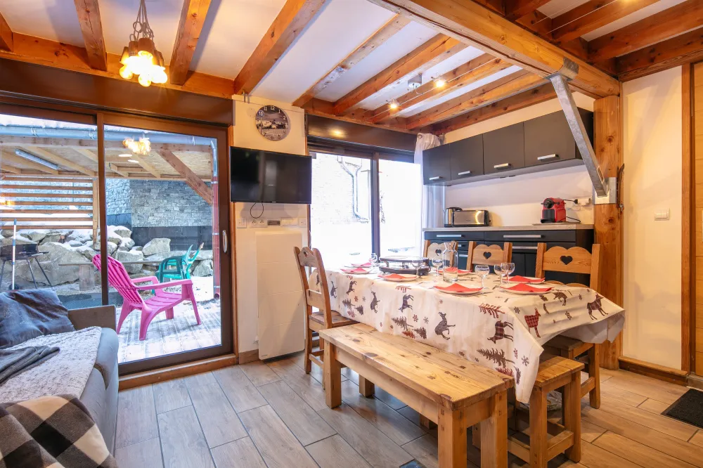 Chalet ourson, 6/8p, skis aux pieds