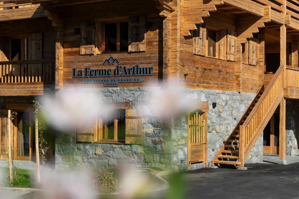 La ferme d'arthur*****avec piscine chauffée, jacuzzi, sauna