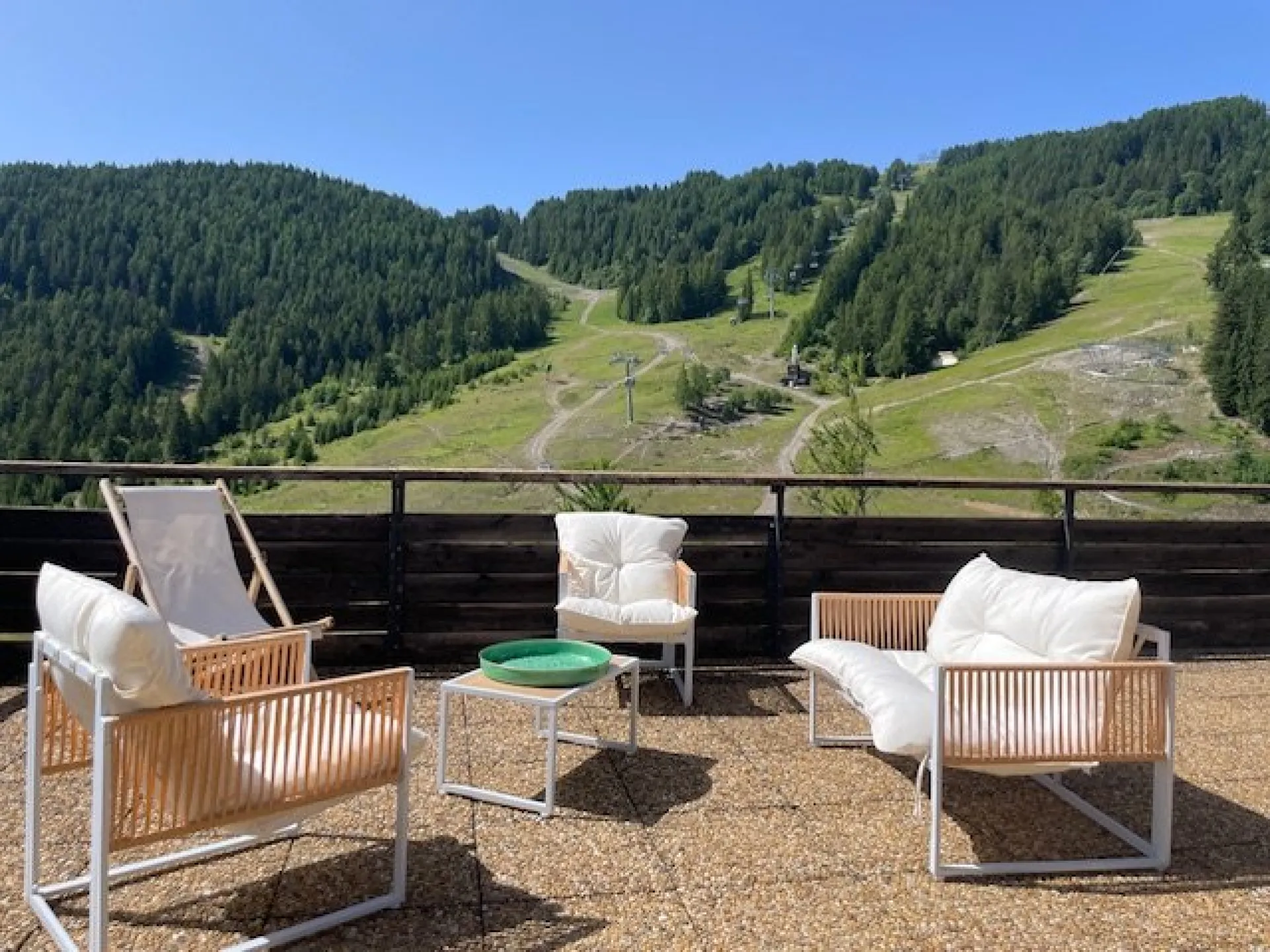 Appartement les mélèzes sur les pistes pra-loup