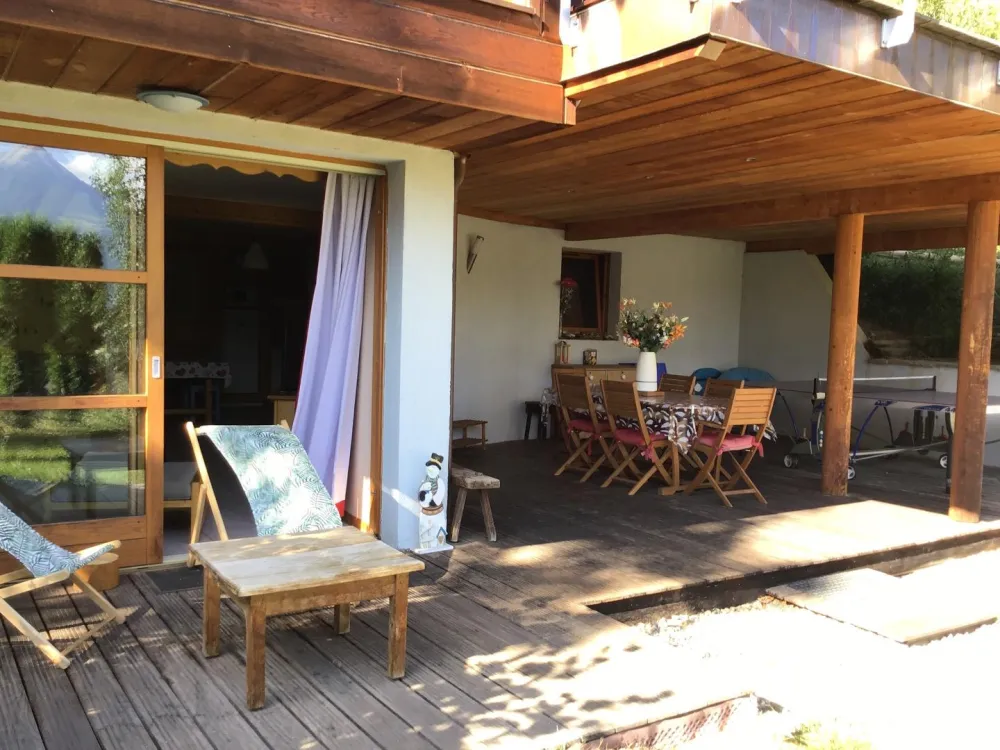 Appartement de 90m2 en rez de chaussée d'un chalet bois